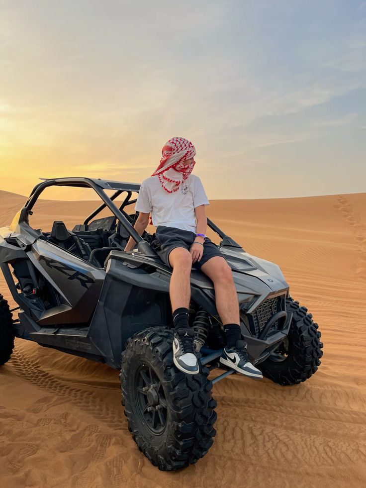 Evening Desert Safari with BBQ Dinner and Camping