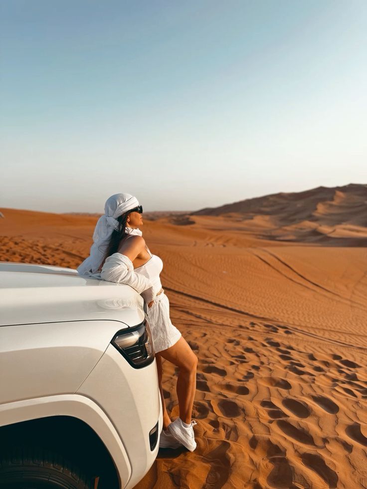 Evening Desert Safari with BBQ Dinner and Camping